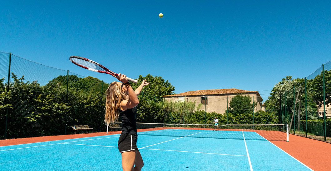 Enjoy a tennis court for a sporting holiday by the sea